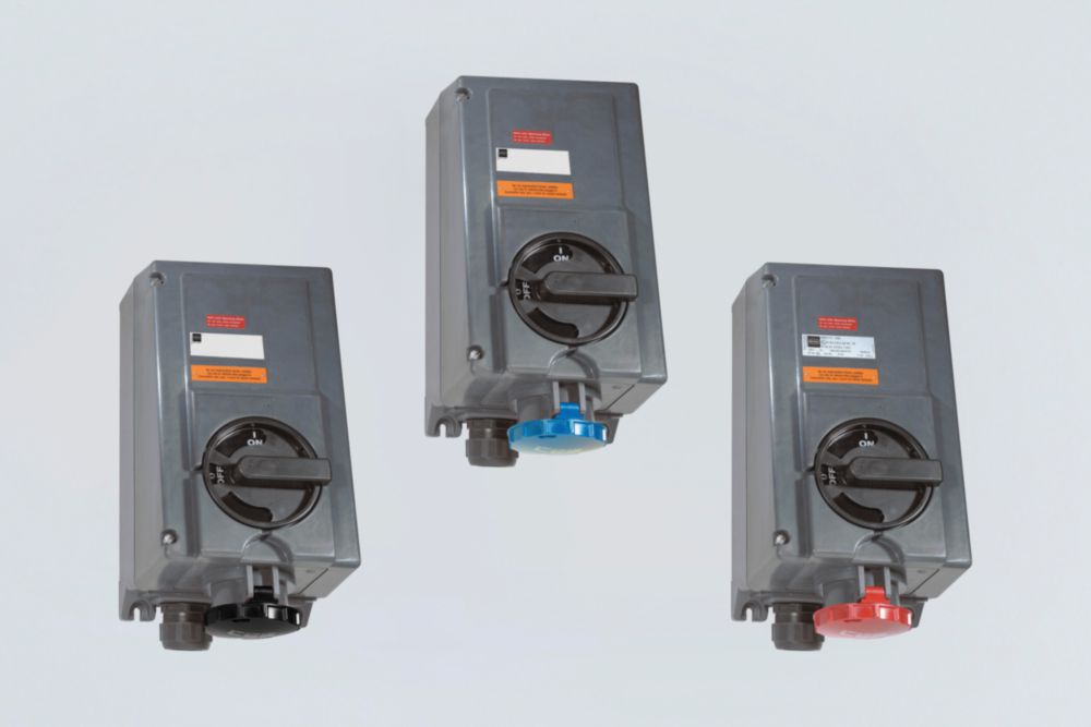 Series 8581/31 125 A wall-mounting sockets