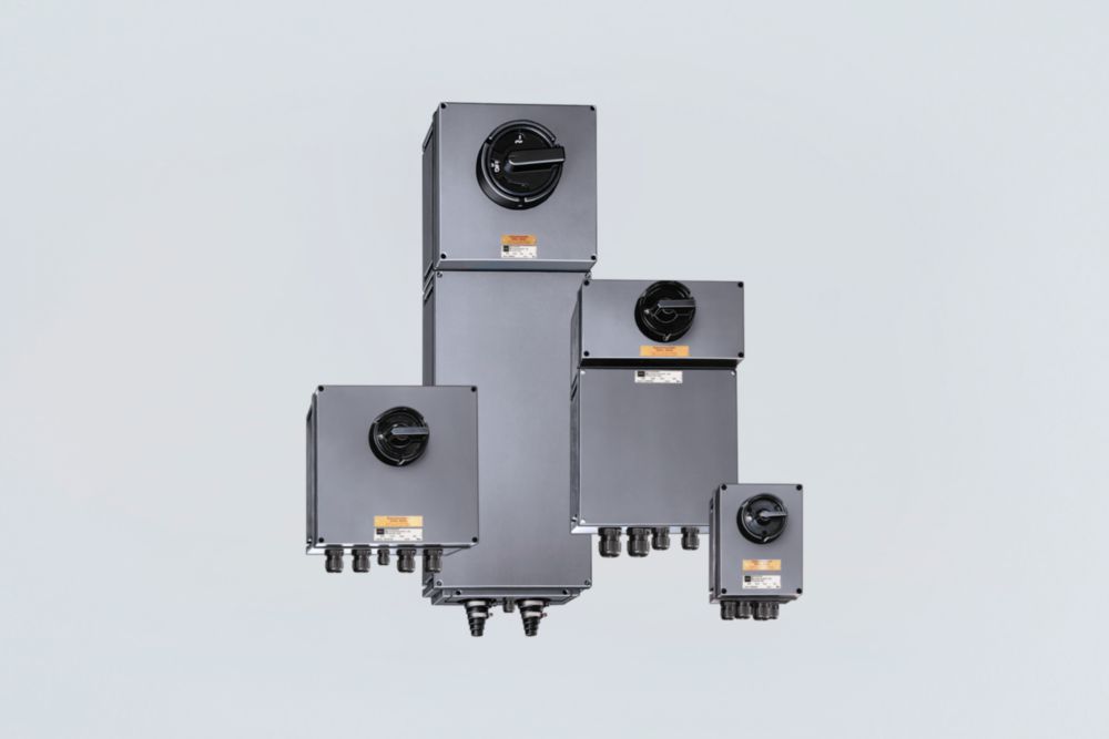 Load disconnect switch