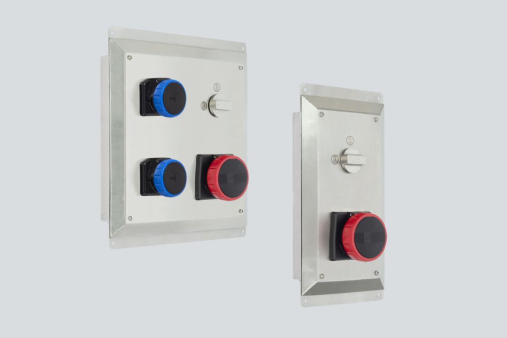 Wall-mounted socket distributors for clean rooms series 8150/5-V88